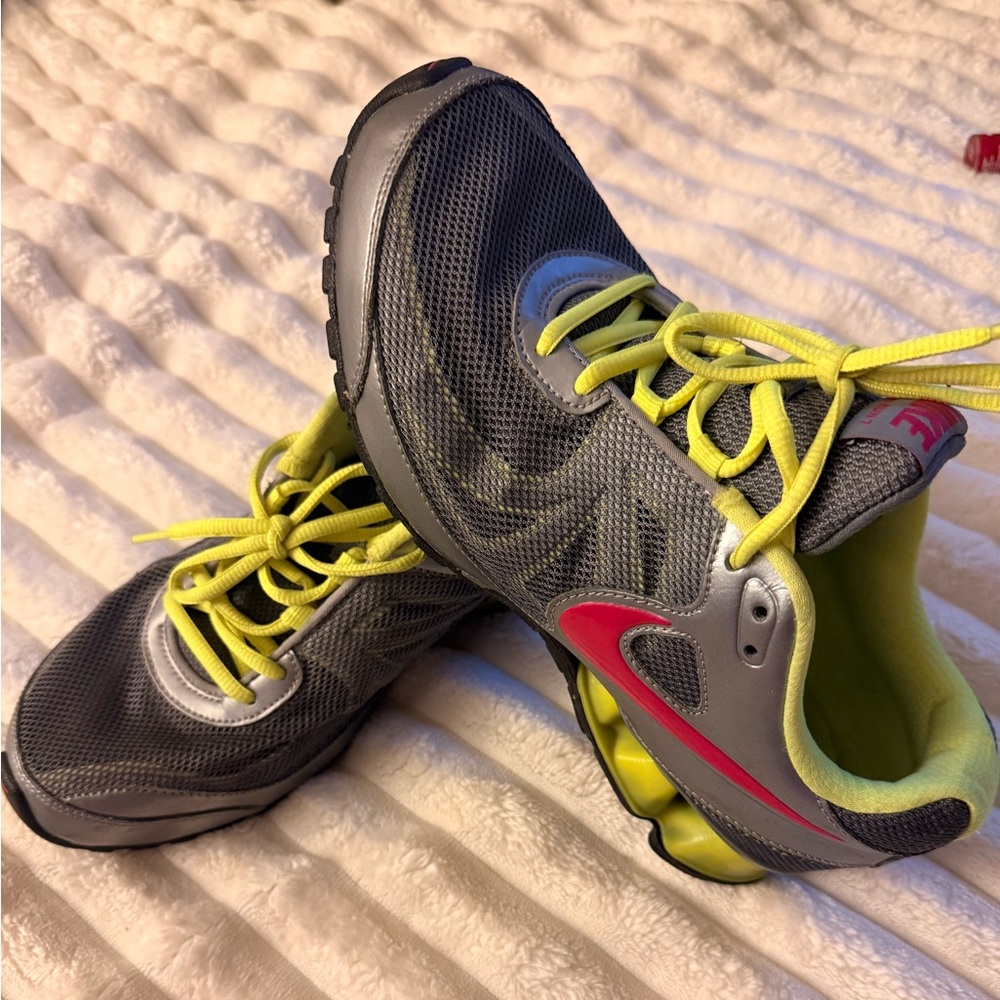Nike Reax Run 7 Running Shoe